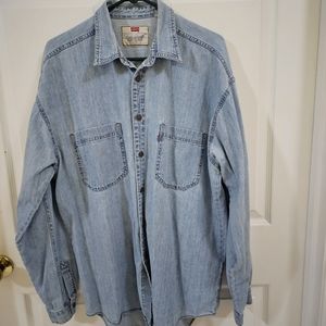 LS Levi's denim shirt